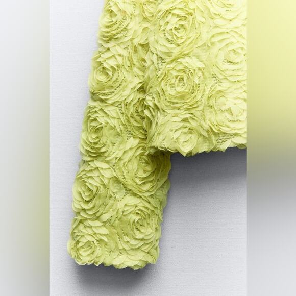Zara JACKET WITH TEXTURED FLOWER DETAIL Size Extra Large XL - Picture 11 of 16